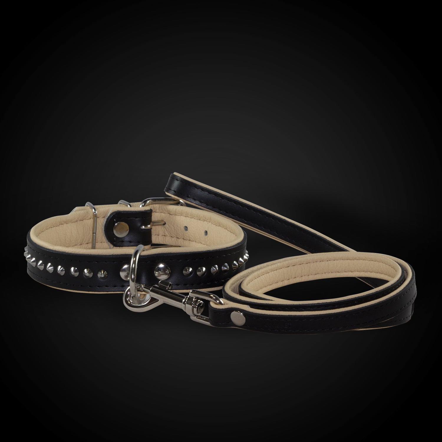 kutya felszerelés, kutyafelszerelés, kutya felszerelések, kutya webáruház, kutya nyakörv, nyakörv, kutya póráz, pórázok, kutyapórázok, bőr kutyapóráz, póráz és nyakörv szett, nyakörv póráz szett, kutyás webáruház